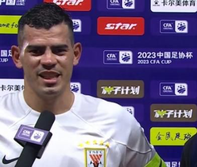 电影《至暗时刻》可谓是一部关于演讲的电影。